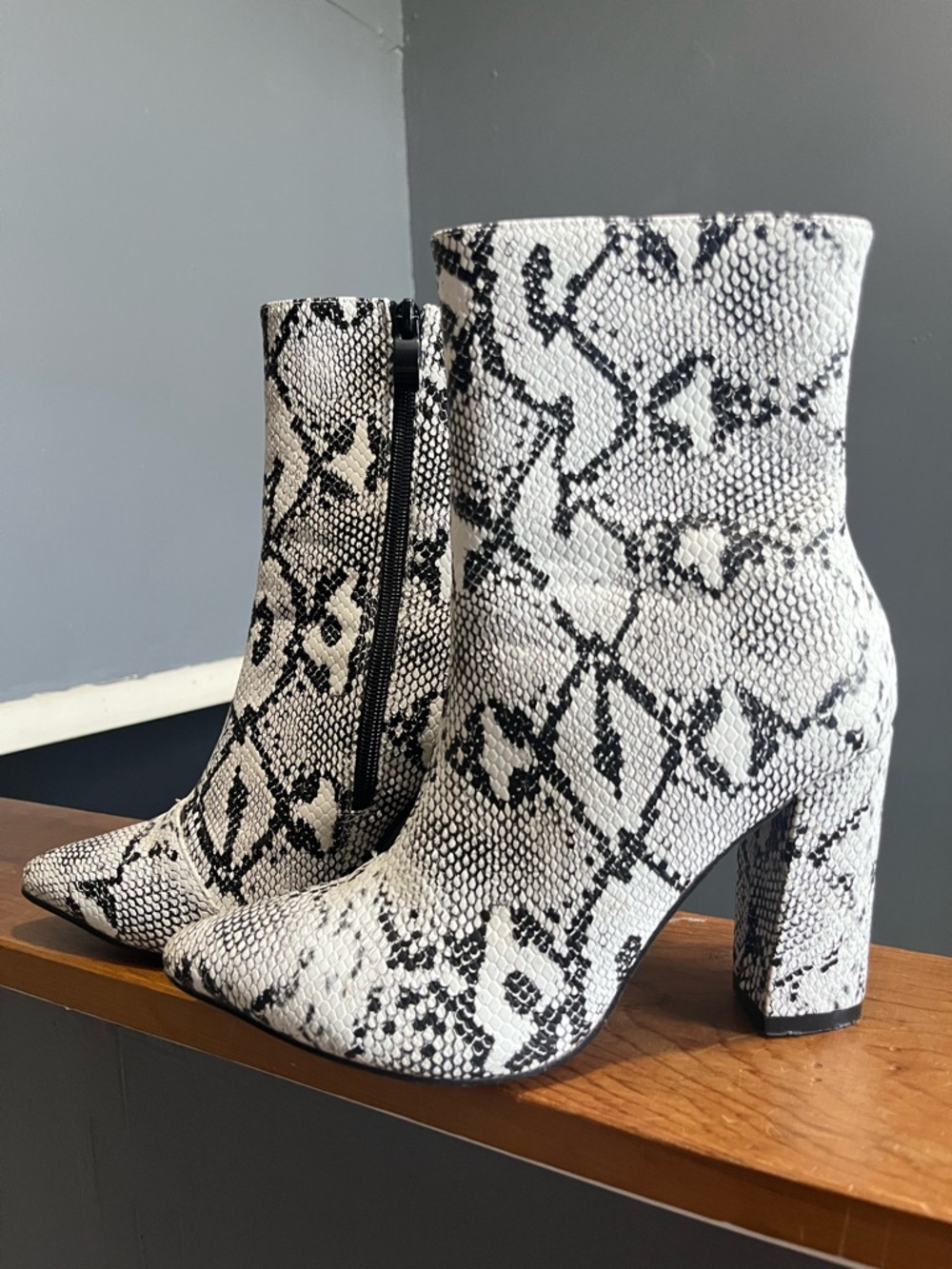 Women’s White & Black Snake-Print Block Heel Ankle Boots
